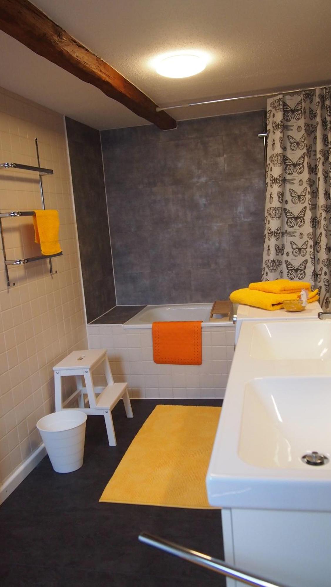 Im Juchhe Apartment ไพทิง ภายนอก รูปภาพ